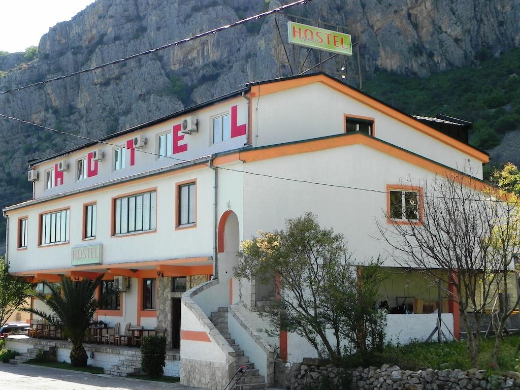 Hostel Izvor Podgorica Exterior foto
